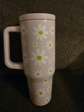 Pink Daisy Travel Mug with Handle - Floral Insulated Cup